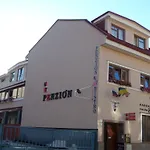 A 7 - Avenue 7 Pensjonat 3*