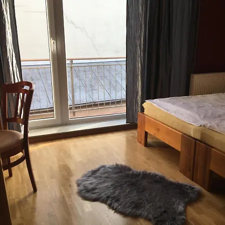 A 7 - Avenue 7 3* Prešov