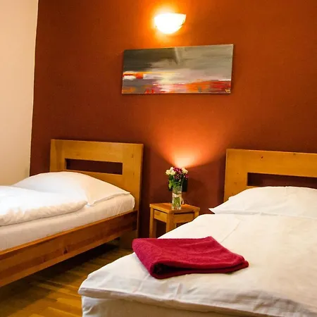 Gasthof A 7 - Avenue 7 Prešov